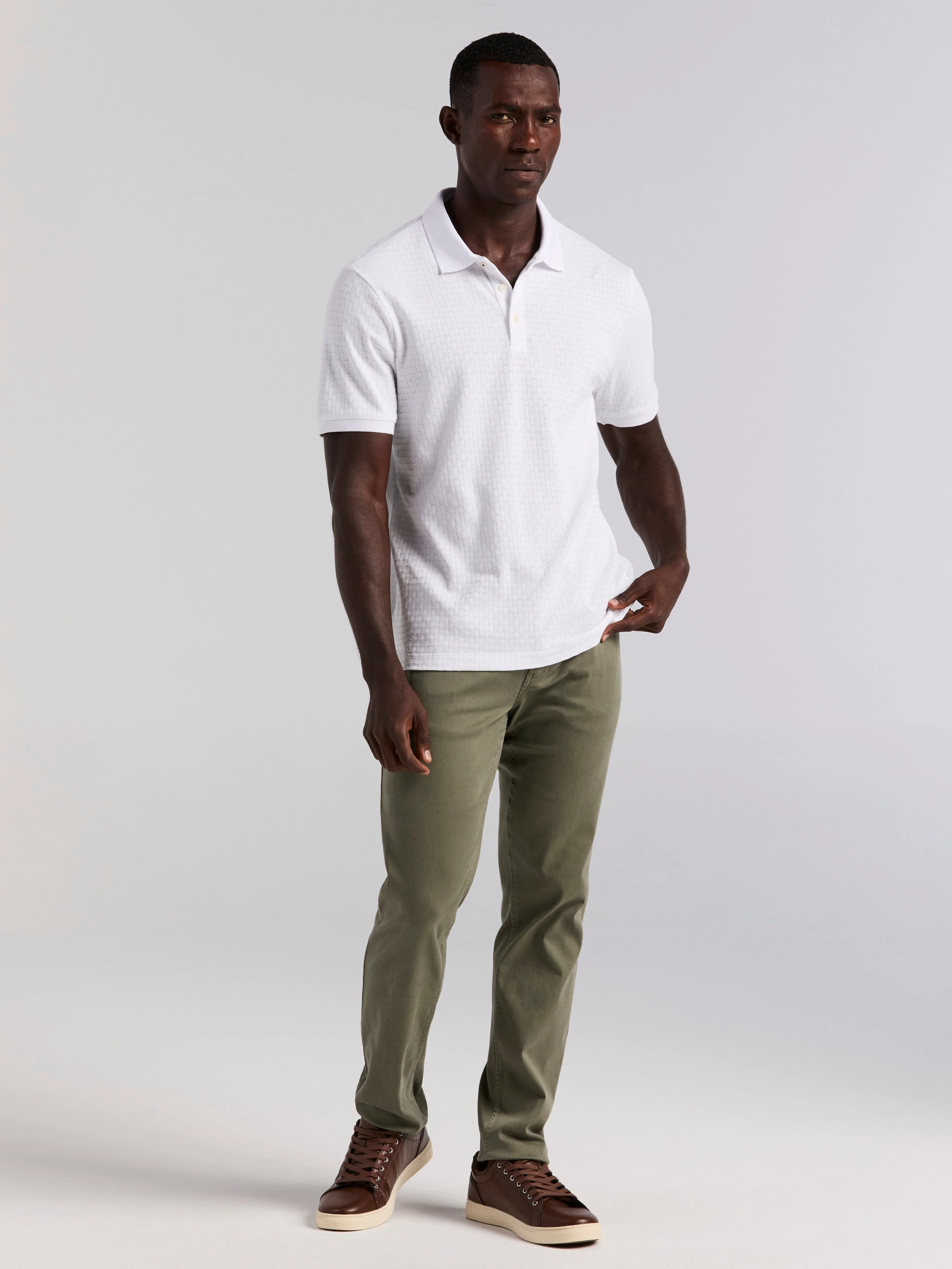 Textured Geometric 3 Button Polo - Image 5
