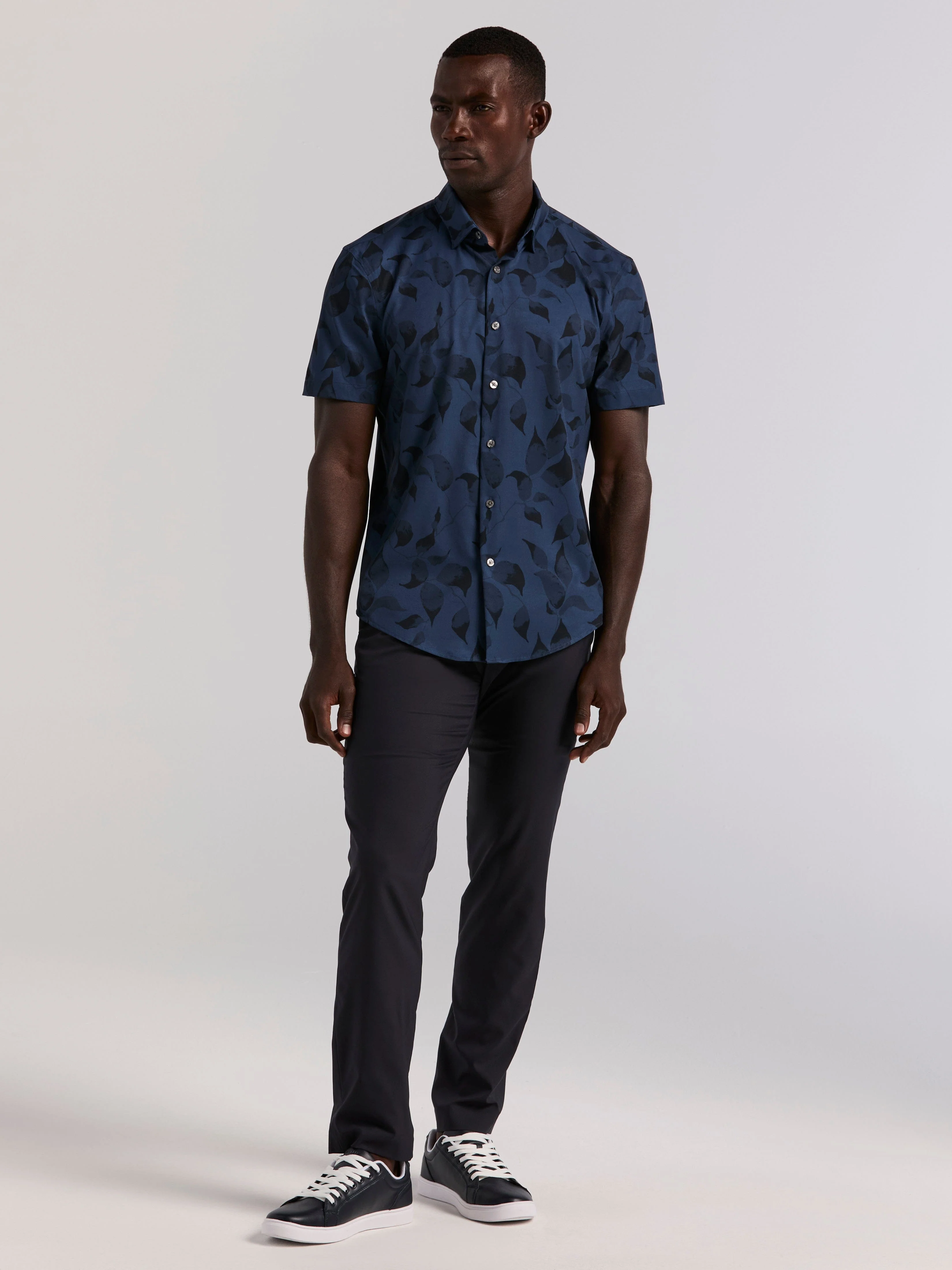 Slim Fit Floral Print Shirt - Image 4