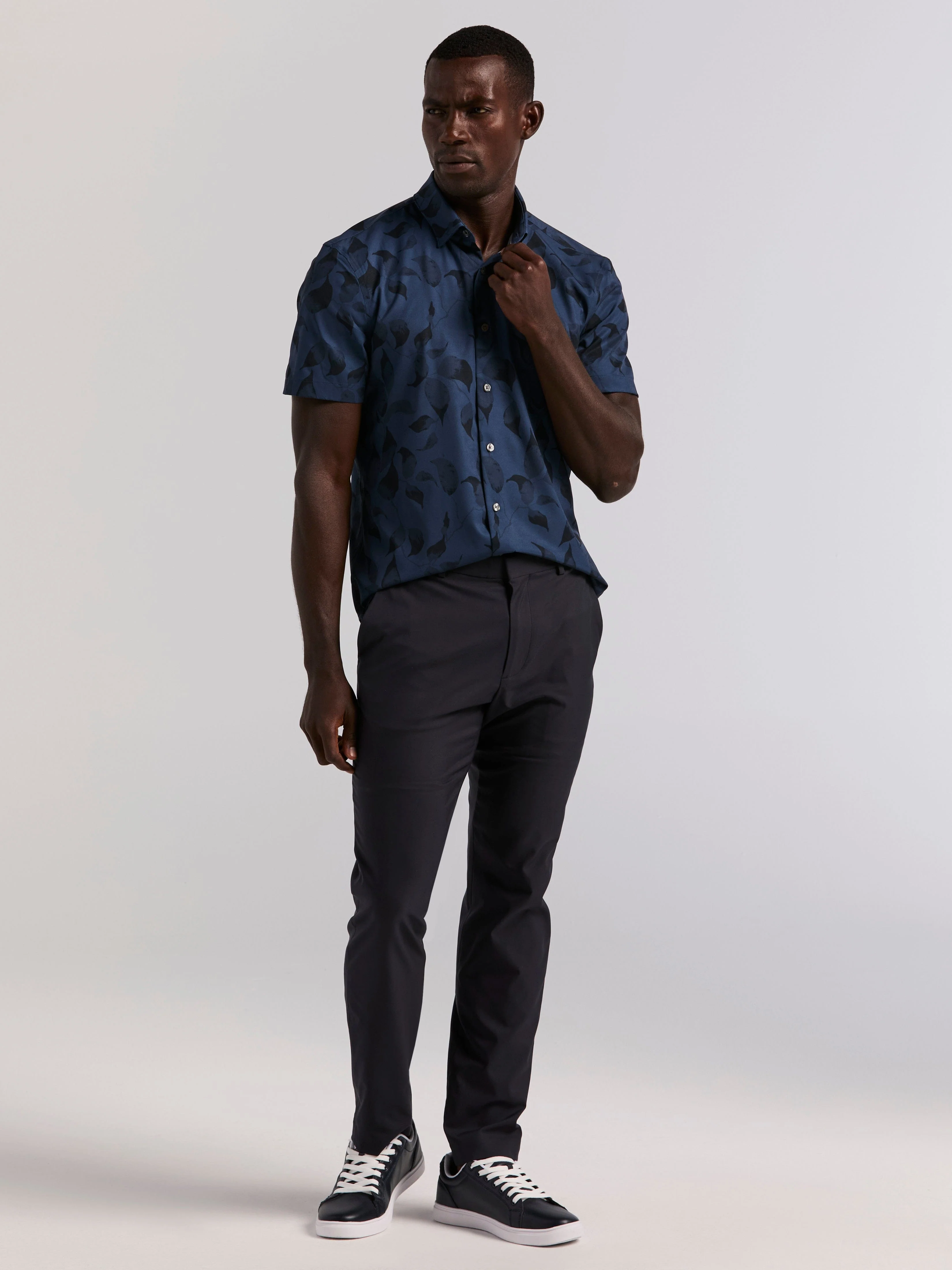 Slim Fit Floral Print Shirt - Image 5
