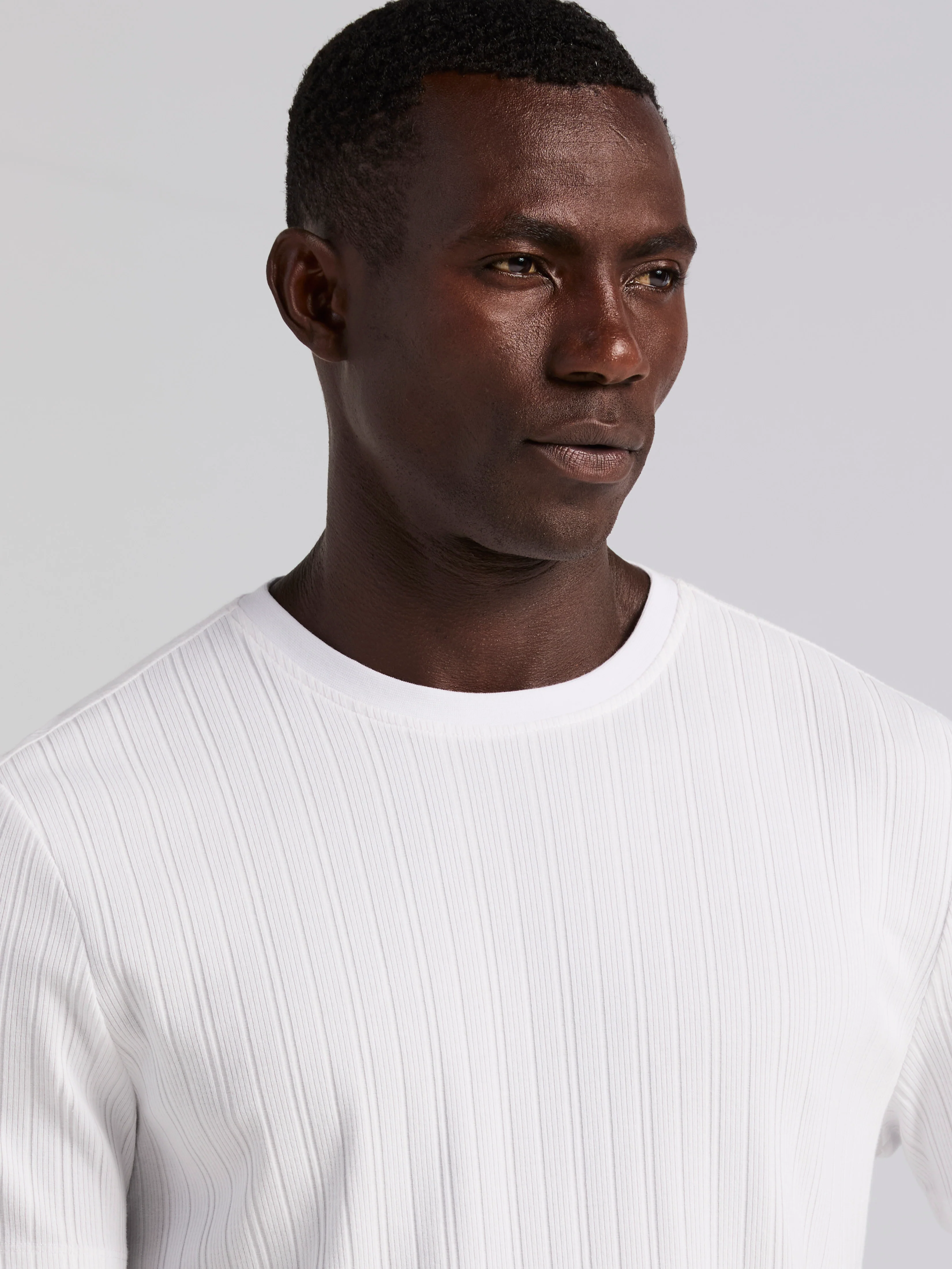 Textured Ribbed Crew Neck Tee - Image 6